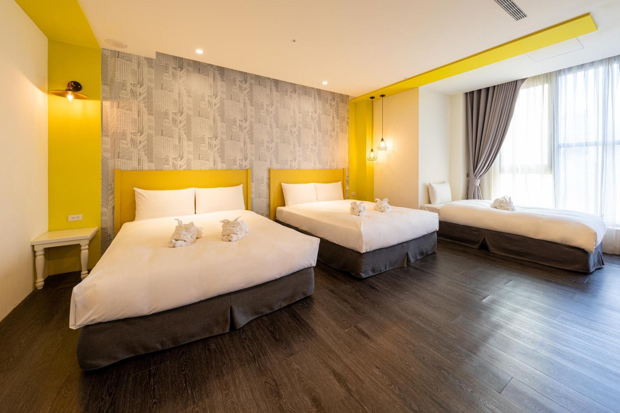 Ningcui Business Hotel Тайчжун Екстер'єр фото