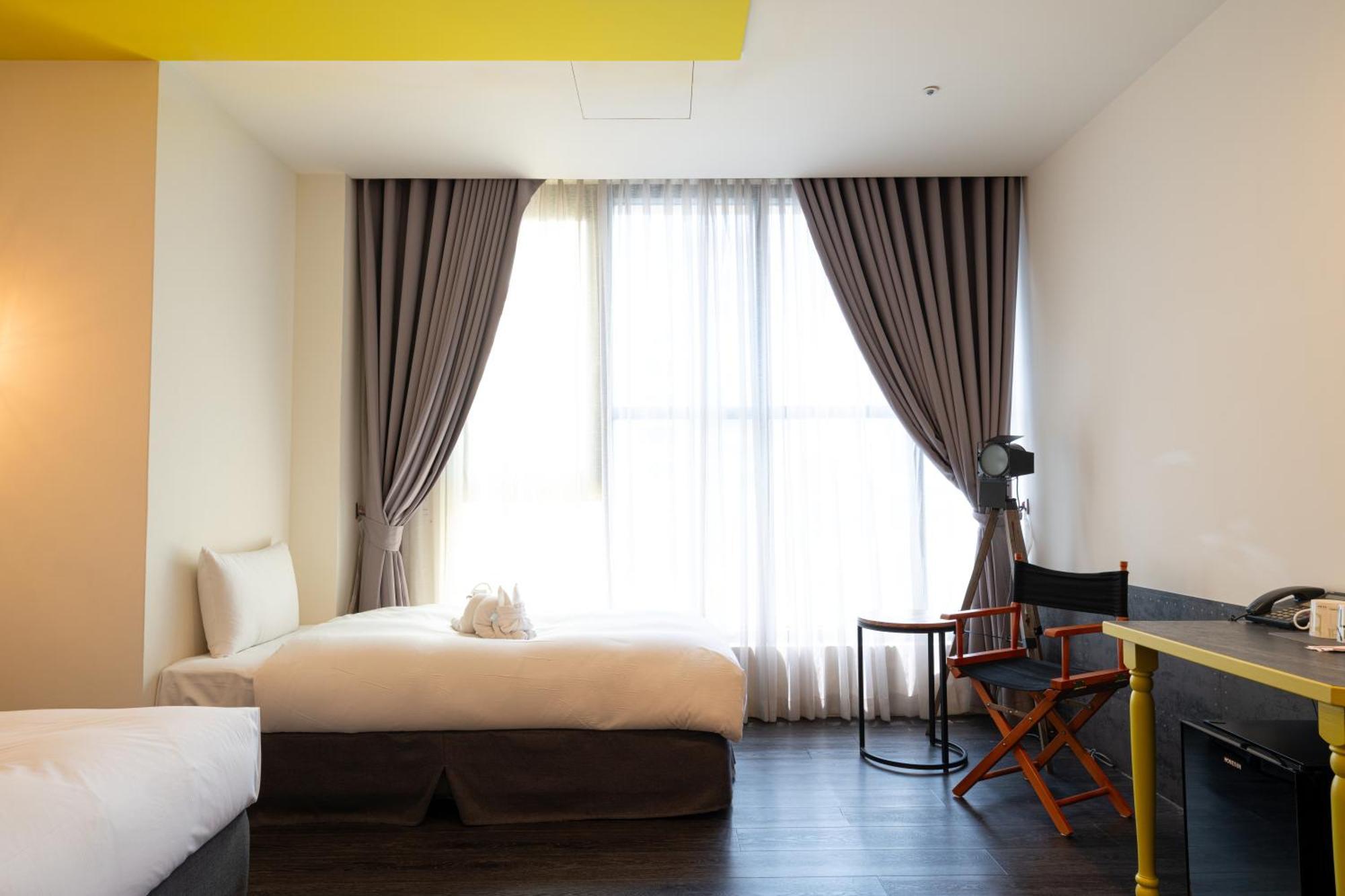 Ningcui Business Hotel Тайчжун Екстер'єр фото