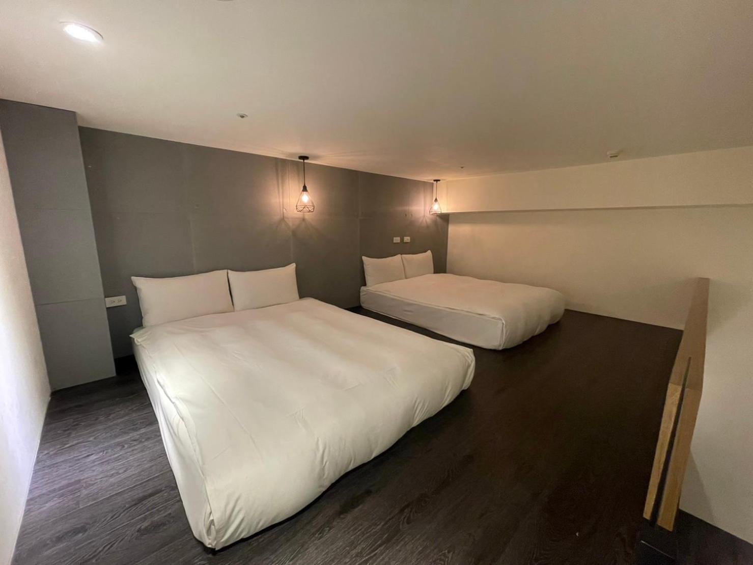 Ningcui Business Hotel Тайчжун Екстер'єр фото