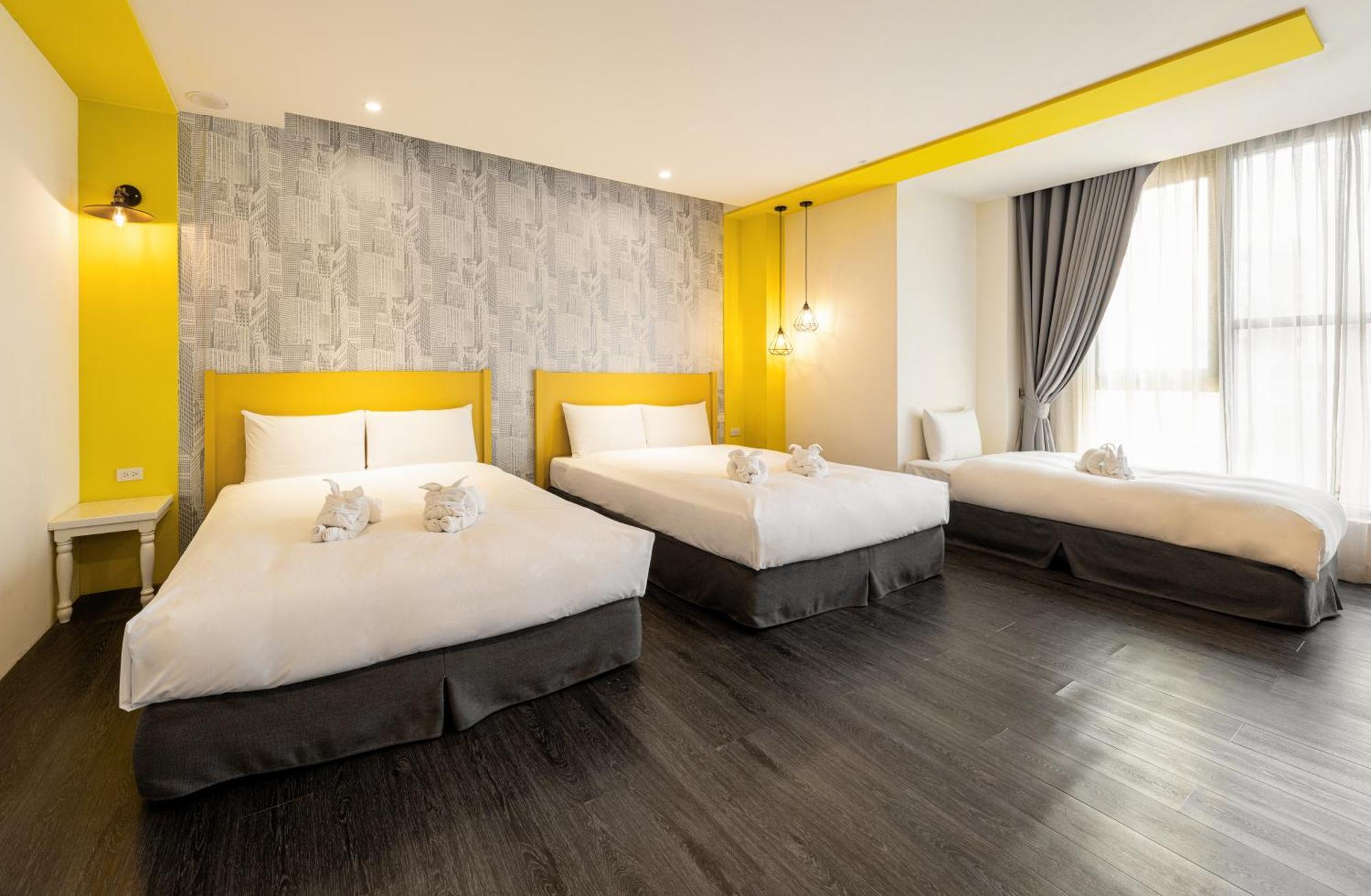 Ningcui Business Hotel Тайчжун Екстер'єр фото