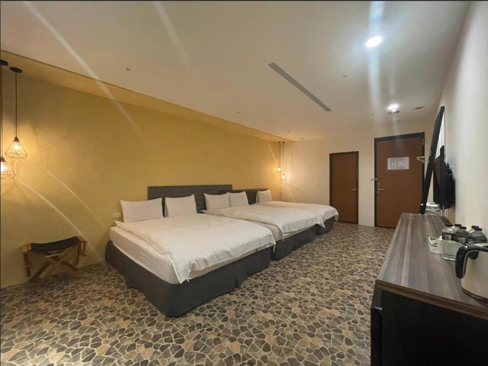 Ningcui Business Hotel Тайчжун Номер фото
